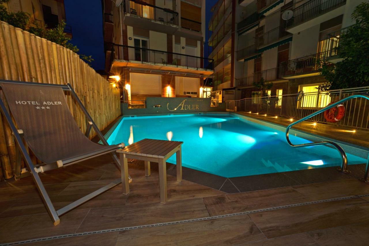 Hotel Adler Alassio Ngoại thất bức ảnh